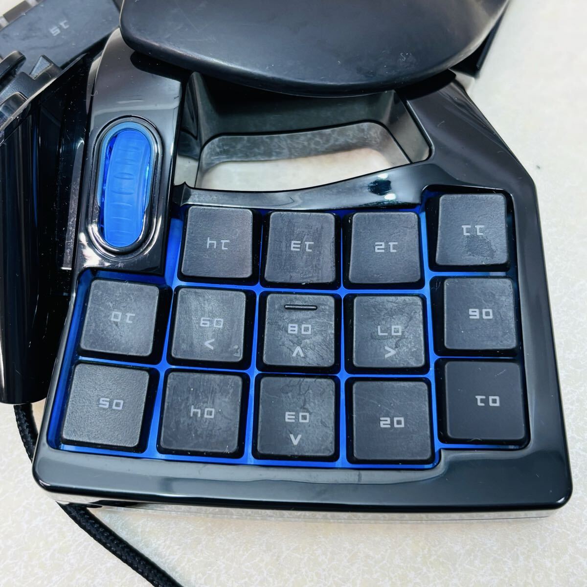 H4185★中古品★ Razer RZ07-0049 左手デバイス★通電確認済み★現状品★同梱不可_画像3