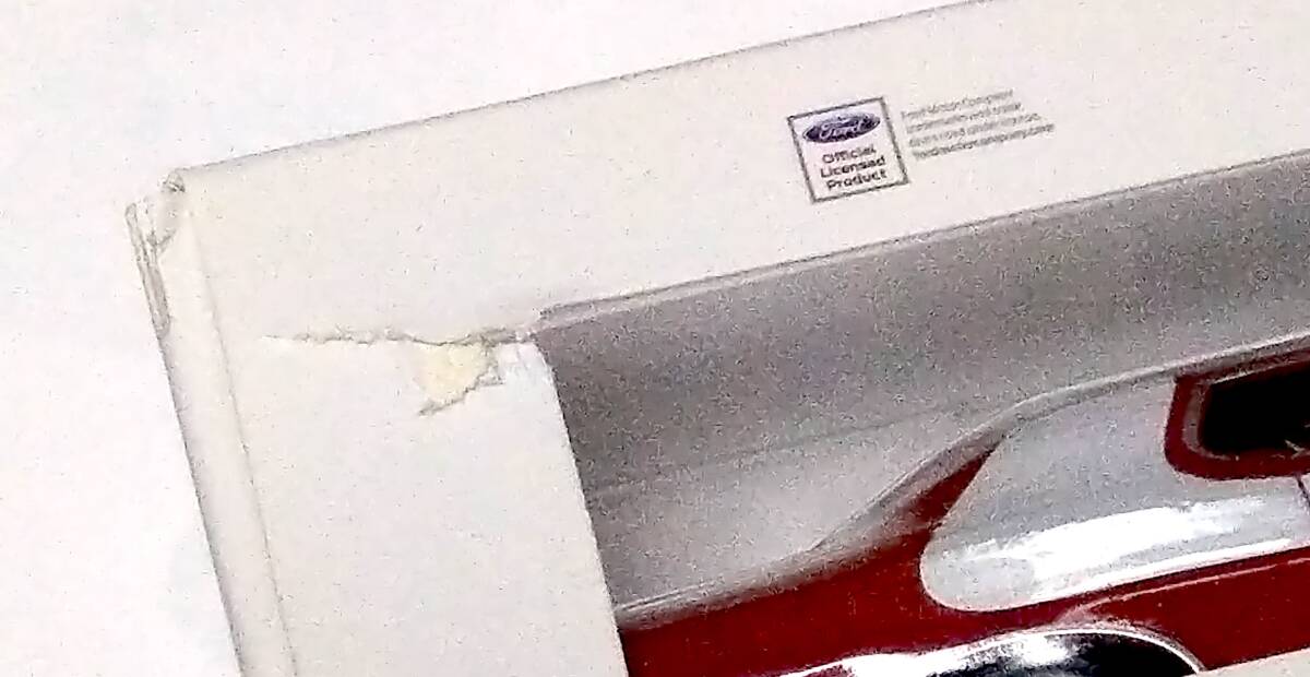 ノレブ 1/43 1975 フォード グラン トリノ Ford Gran Torino 刑事スタスキー&ハッチ Starsky and Hutch Norev 赤い稲妻_画像4