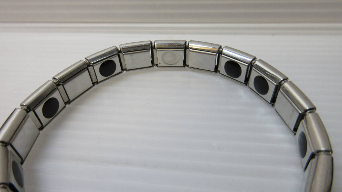 ゲルマニウムブレスレット 男女兼用 シルバー色 二点セット 難有_画像4
