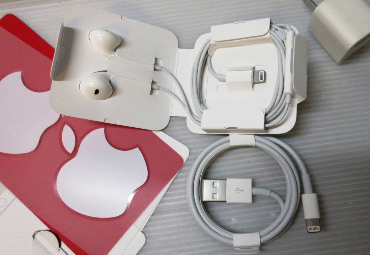 iPhone純正 イヤホン ステッカー simピン USBケーブル まとめて スマートフォン「iPhone SE」_画像4