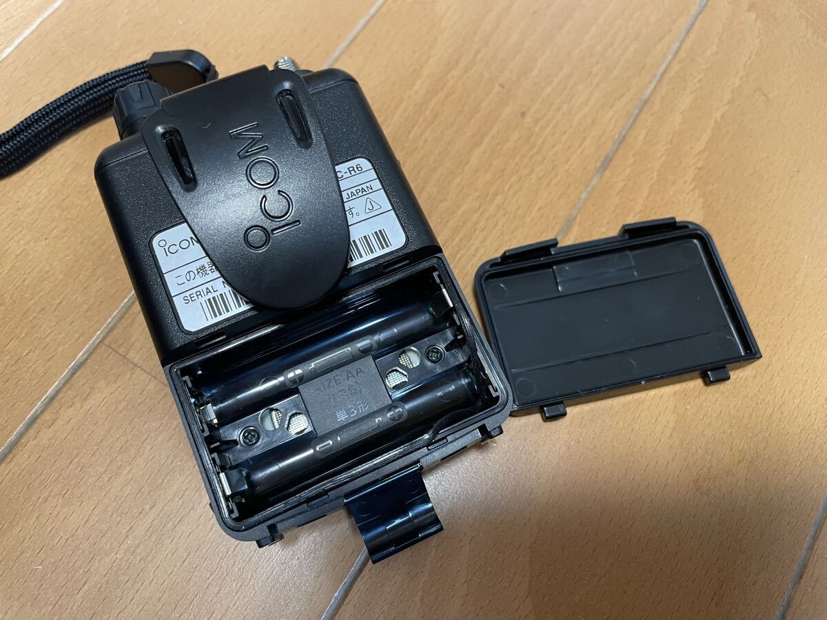  Icom icom широкий obi район портативный ресивер IC-R6 широкий obi район приемник металлик голубой гарантия осталось 10. месяц иметь мягкий чехол есть как новый 