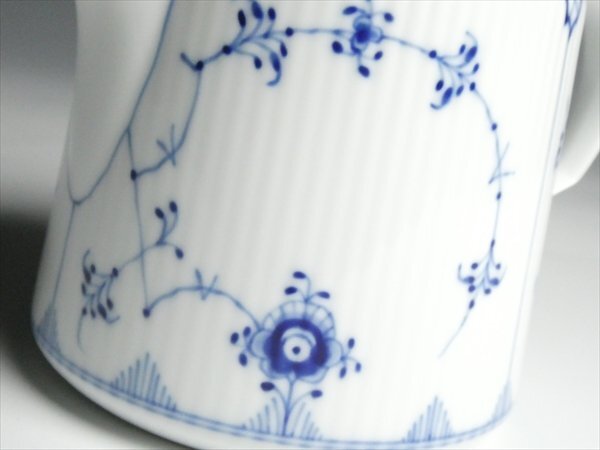 ロイヤルコペンハーゲン ブルーフルーテッド 希少シェイプ 茶漉し付 オリエンタル ティー ポット n13_画像4