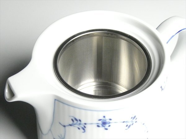 ロイヤルコペンハーゲン ブルーフルーテッド 希少シェイプ 茶漉し付 オリエンタル ティー ポット n13_画像7