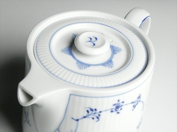 ロイヤルコペンハーゲン ブルーフルーテッド 希少シェイプ 茶漉し付 オリエンタル ティー ポット n13_画像5