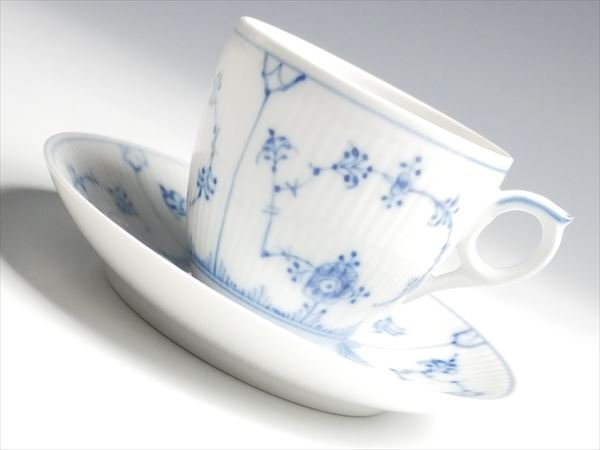 ロイヤルコペンハーゲン ブルーフルーテッド カップ＆ソーサー k434_画像1