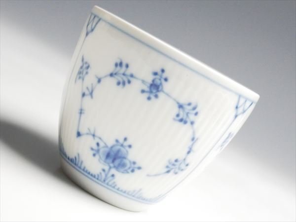 ロイヤルコペンハーゲン ブルーフルーテッド カップ＆ソーサー k434_画像3