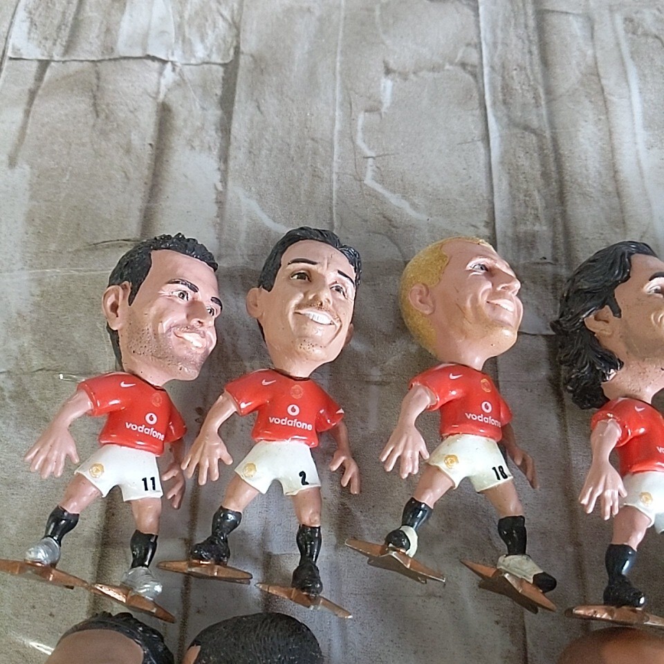 OKOS119 ▲ サッカー選手 ミニフィギュア コリンシアン Manchester マンチェスター まとめ vodafone 現状品_画像2