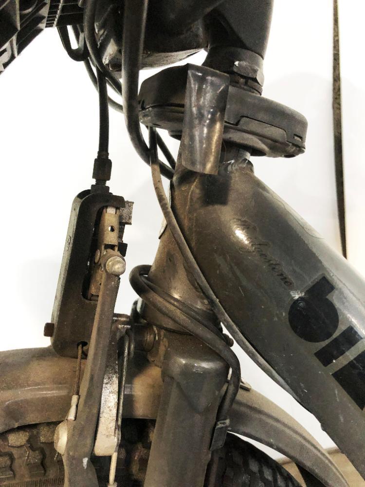 地域限定送料無料★そこそこ美品 中古★ブリヂストン BRIDGESTONE 電動アシスト自転車 bikke POLAR e 20インチ【BR0C49】FR6Z_画像3