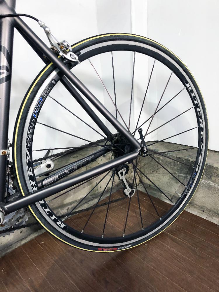 地域限定送料無料★そこそこ美品 中古★SCOTT スコット CR1 team ロードバイク SHIMANO 105【CR1 team】FPJJ_画像5