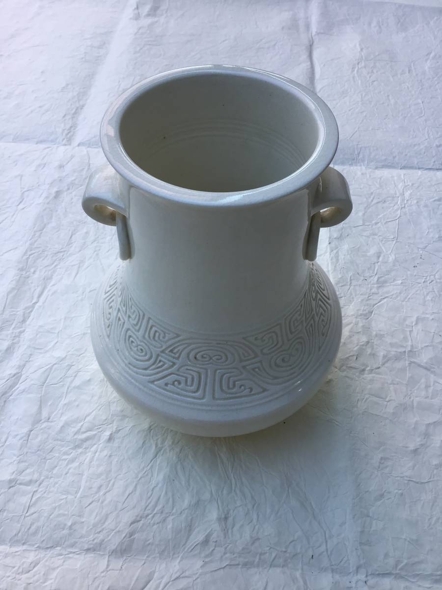 伊東陶山 白磁 帝室技工芸員 花瓶 共箱 二重箱 陶芸 ...