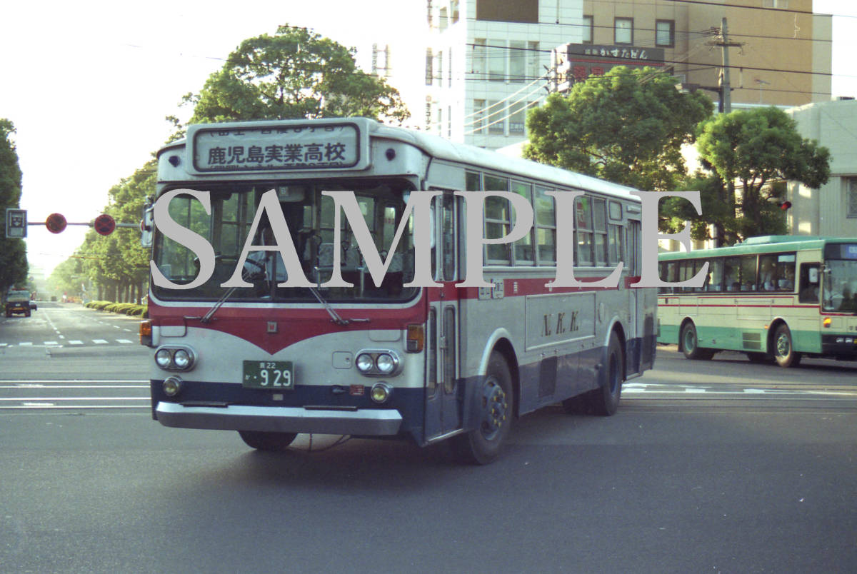ヤフオク ｆ バス写真 ｌ版１枚 南国交通 いすゞbu 04
