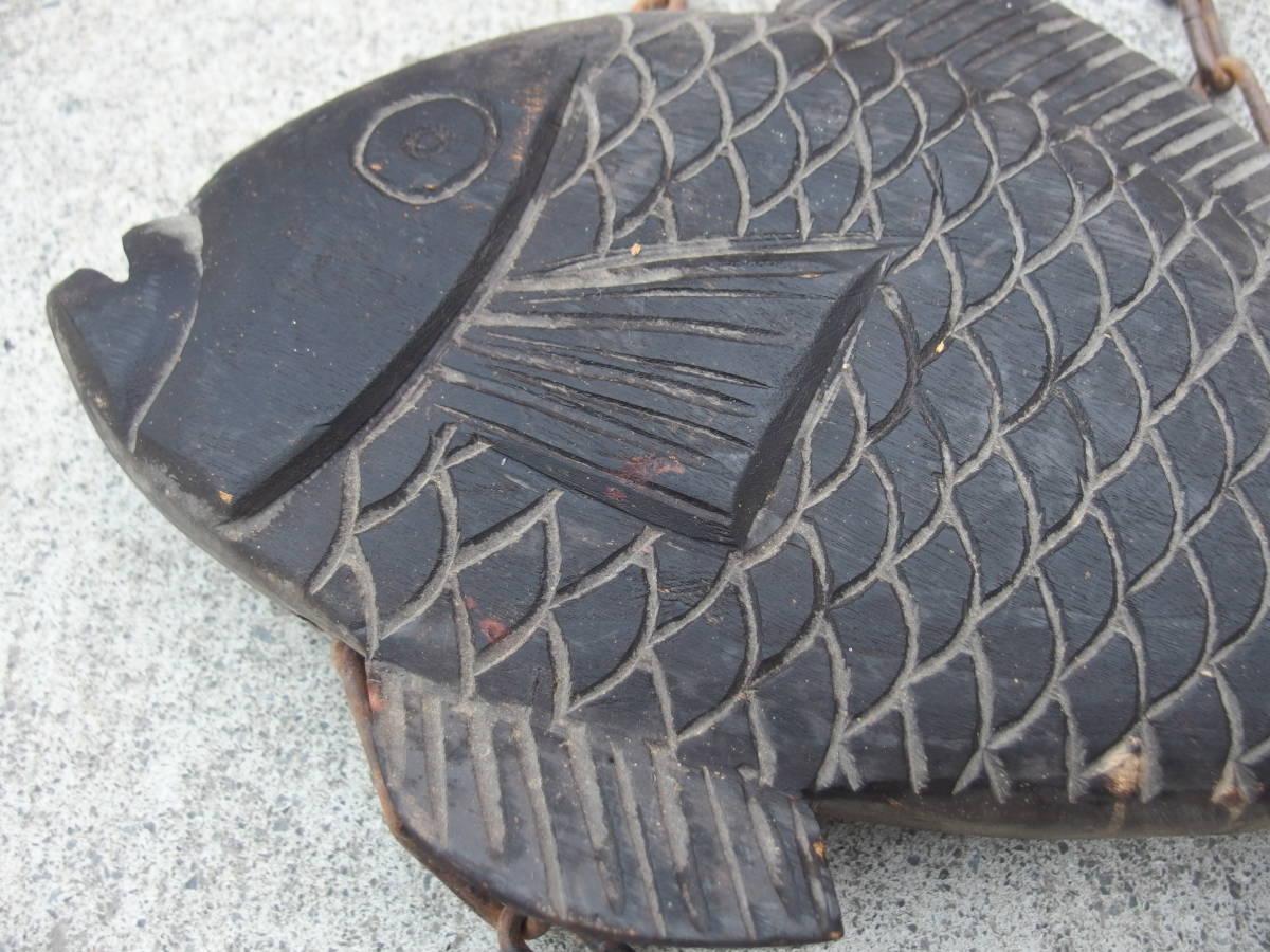 【201114A】 魚鼓 魚板 無垢木彫 仏具 自在鉤　古民具 時代物 古道具_画像4