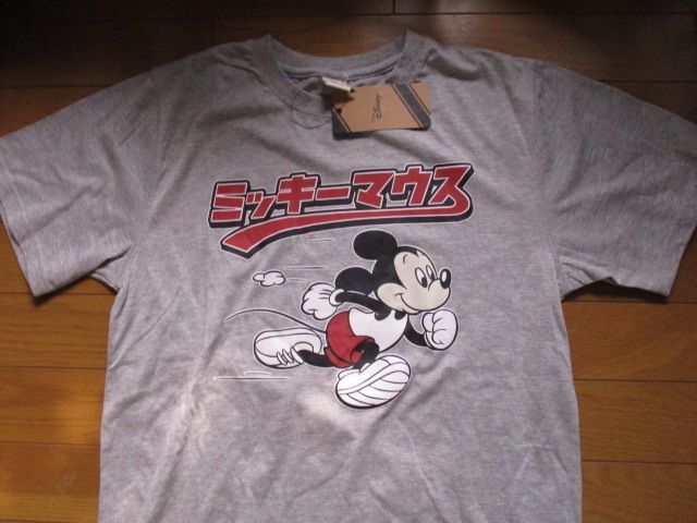 【新品】　ミッキーマウス　日本語　カタカナ　Ｔシャツ　Ｌサイズ　Disney　正規品　デカロゴ　グレー