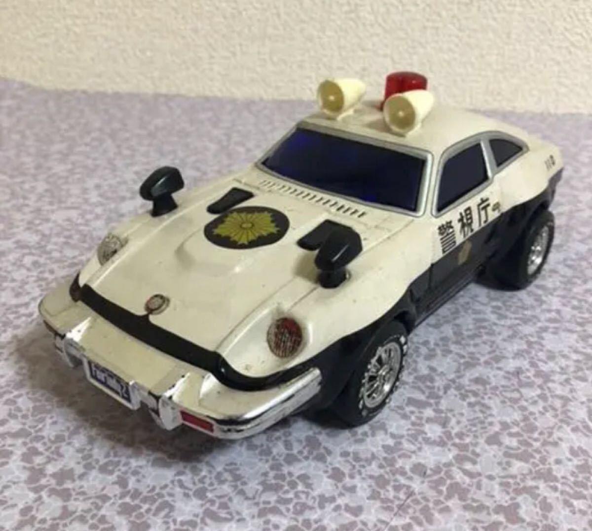 また更に値下げしました。レトロブリキ自動車 フェアレディZ 値下げ ブリキ製のパトカー フェアレディZ 昭和レトロ|Yahoo!フリマ