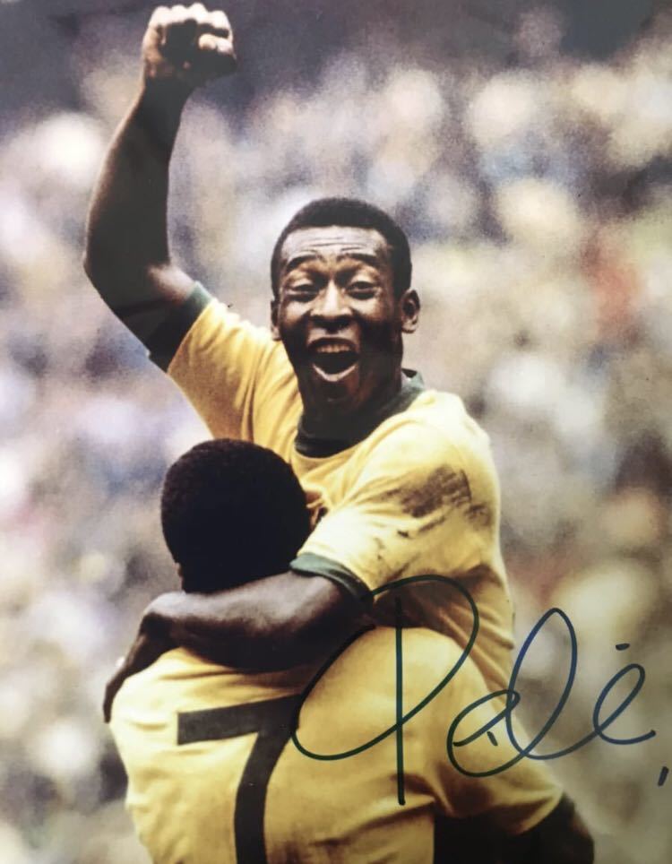  ultra rare Pele with autograph photograph 