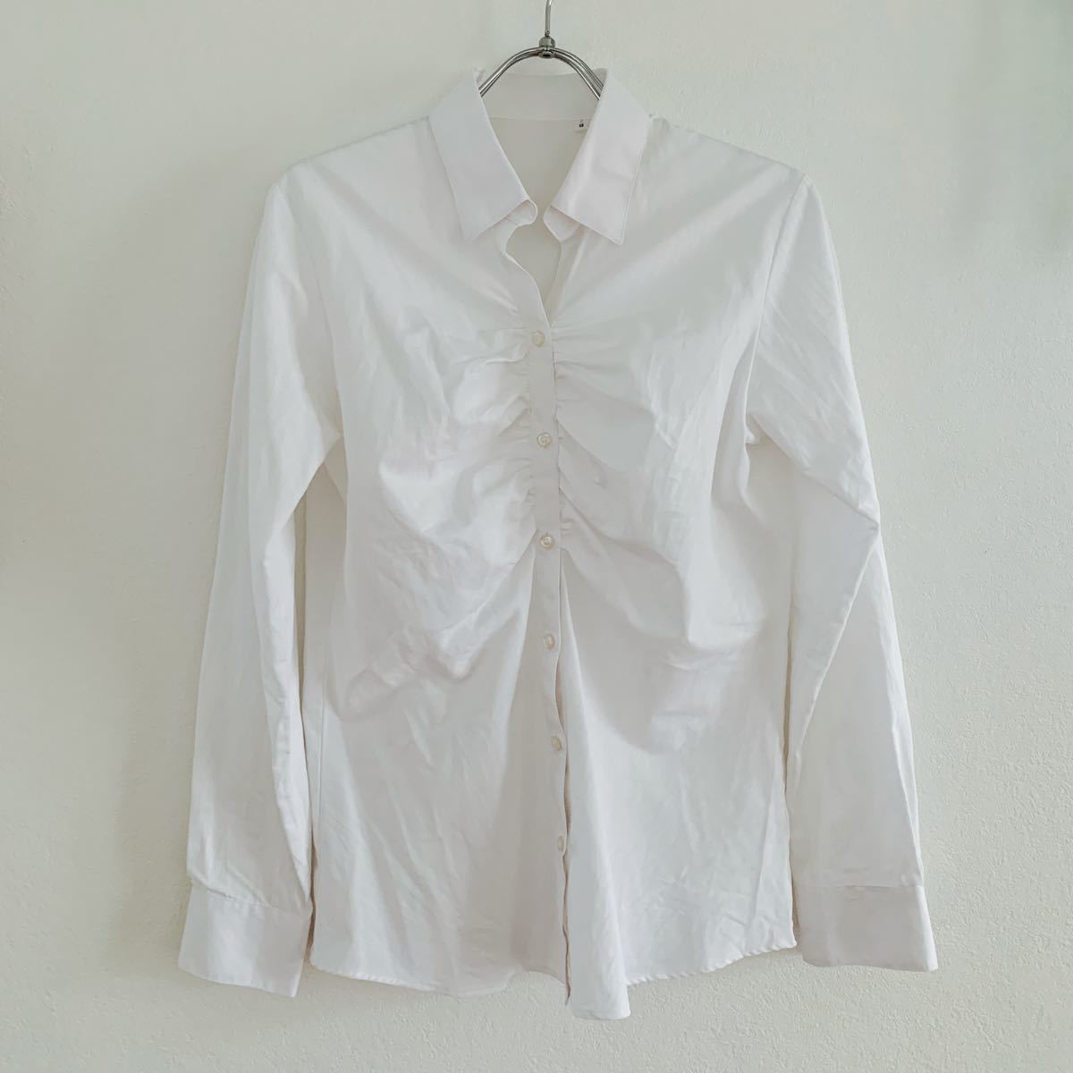 長袖　襟付き　白　シャツ　ブラウス　１３号