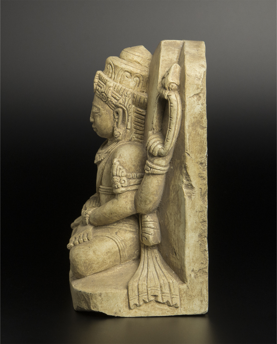 10世紀 石灰石雕神像 共箱 爪哇 印度尼西亚 ジャワ インドネシア Java_画像4