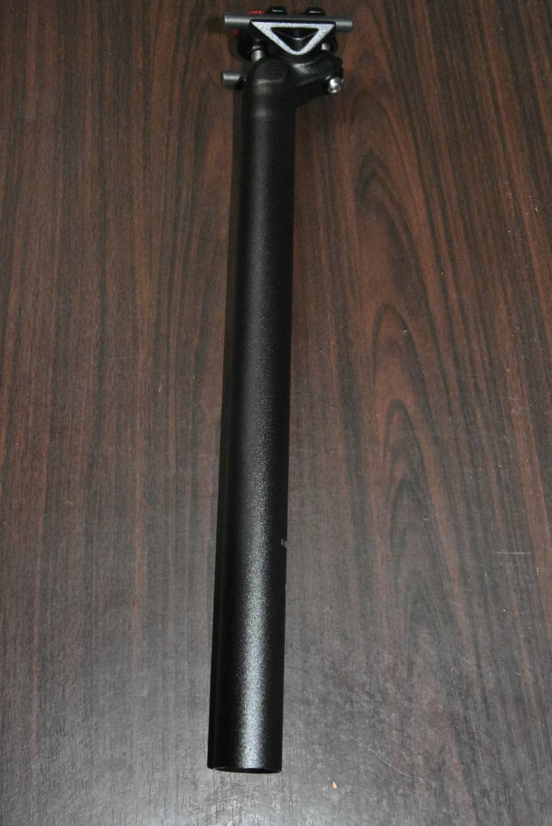 BENEFIT SP-02 シートピラー φ31.6mm 黒 350mm長