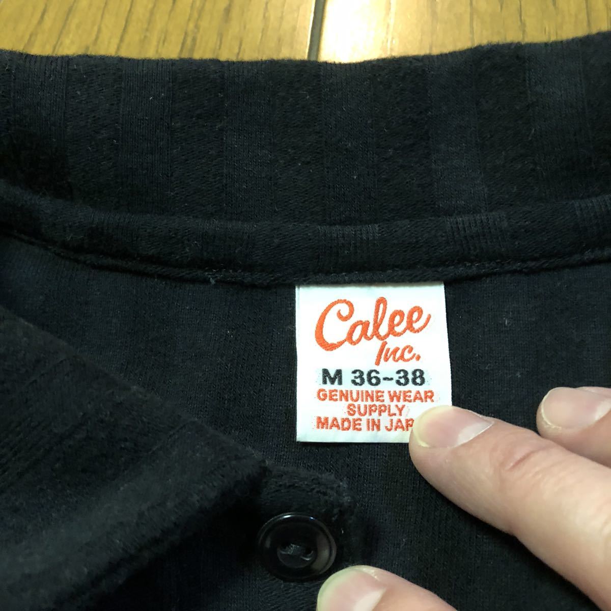 Mサイズ！日本製calee キャリー 古着長袖ポケット付きポロシャツ 黒 同色ストライプ 刺繍ロゴ 長袖Tシャツ