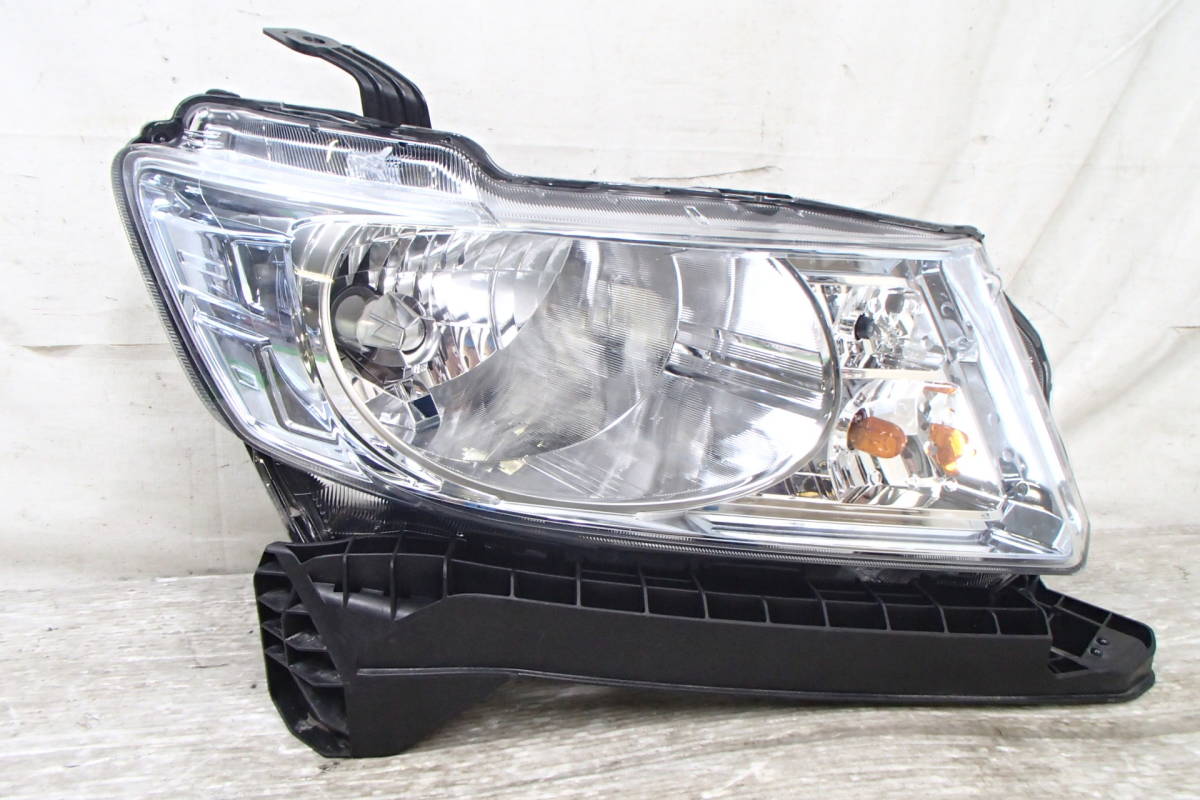 Tanakasan Shop Gp3 フリード スパイク ハイブリッド Hv 純正 Hid 右 ヘッド ライト ランプ 100 268 Sfm N72 10