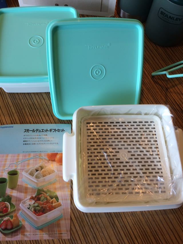 ◆未使用◆Tupperware【タッパーウェア◇デュエット:2段お弁当箱+すのこ2枚+ハンドル付】昭和レトロ◆正月お花見運動会◆_画像4