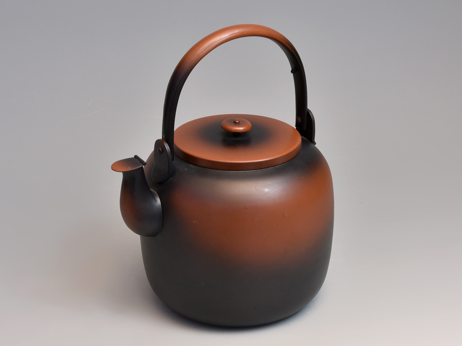 茶道具 銅製薬缶 腰黒水注 7周年記念イベントが 販売値下 【茶道具】 水次 腰黒やかん 口蓋無し *水注*薬缶* 金属工芸