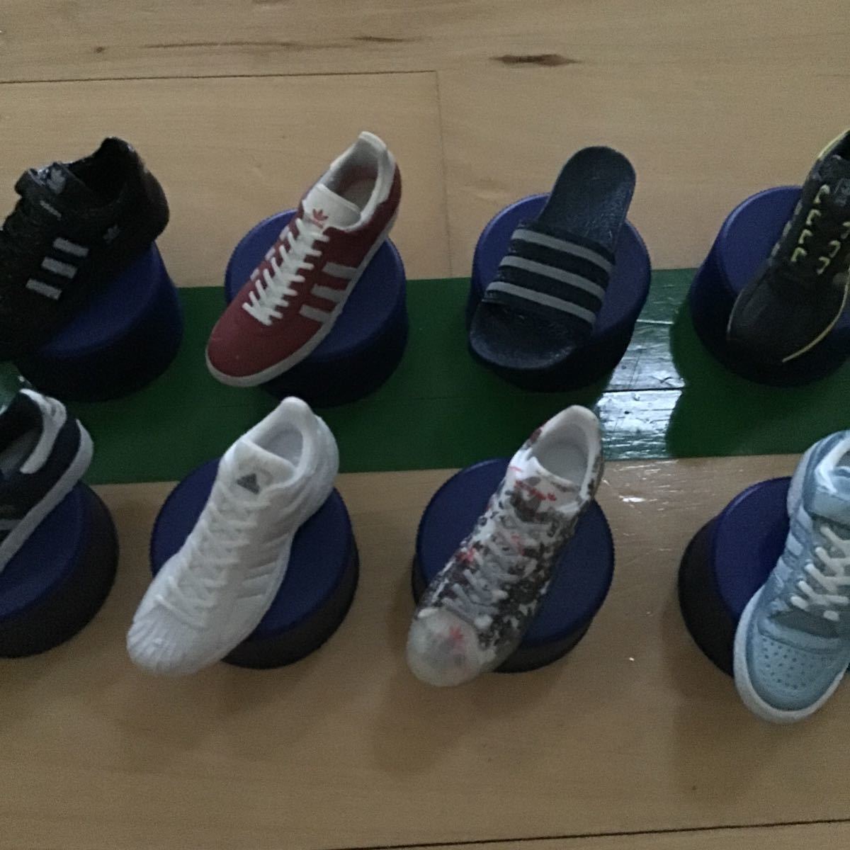 ヤフオク Adidas アディダス スニーカー ボトルキャップ 1 ヤフオク Adidas アディダス スニーカー ボトルキャップ 1