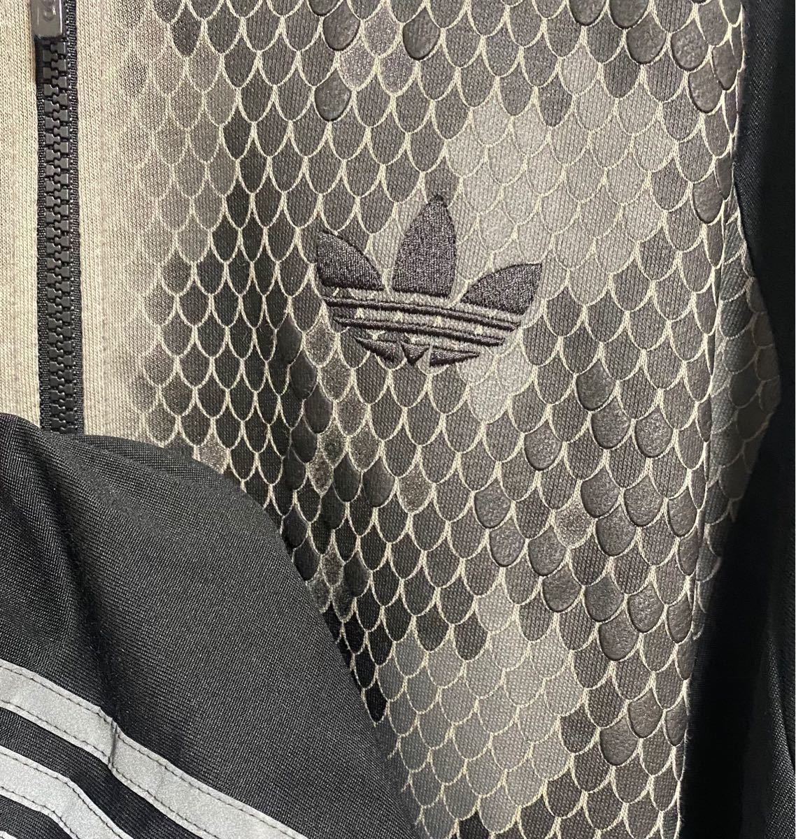 adidas originals 上品な感じ 蛇柄ジャージ アディダス 純正品 adidas originals 上品な感じ 蛇柄ジャージ アディダス 純正品
