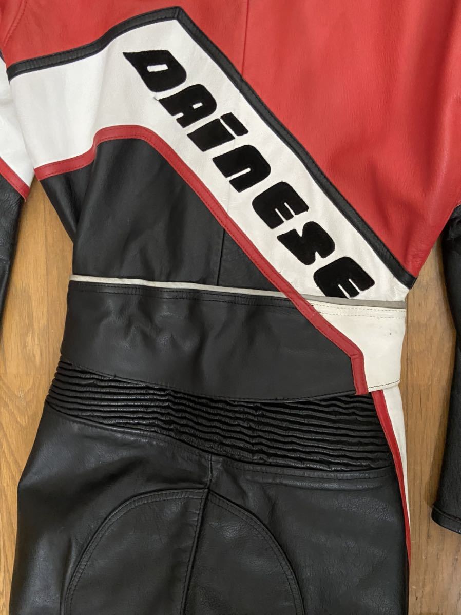 室外 イタリア製 レザーレーシングスーツ S 本革 ツナギDAINESE 黒