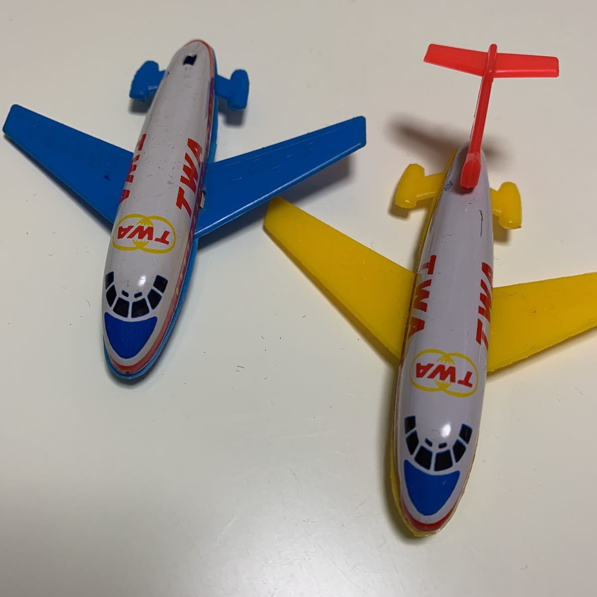 ヤフオク 昭和レトロ ブリキ 飛行機 玩具 二機 希少当時物