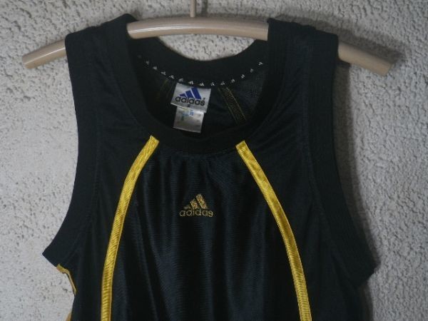 ｎ4389　adidas　アディダス　国旗タグ　ビンテージ★Vintage　バスケットボール　バスケ　スポーツ　ウェア　タンクトップ　シャツ　人気_画像2