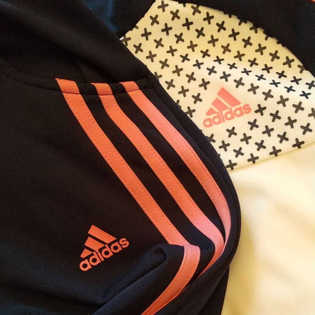 Paypayフリマ Adidas アディダス ジャージ上下セット ピンク 紺 白 Paypayフリマ Adidas アディダス ジャージ上下セット ピンク 紺 白