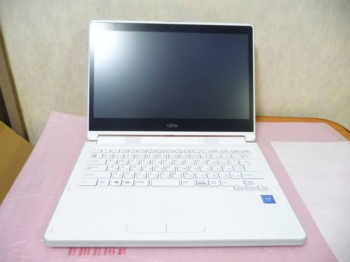 * выставленный товар ( хранение товар ) Fujitsu Note PC FMV LIFEBOOK LH55/C2 FMVL55C2WG[ ребенок предназначенный ][14 type не глянец /WIN10/Celeron3865U/SSD128GB/ стилус ]