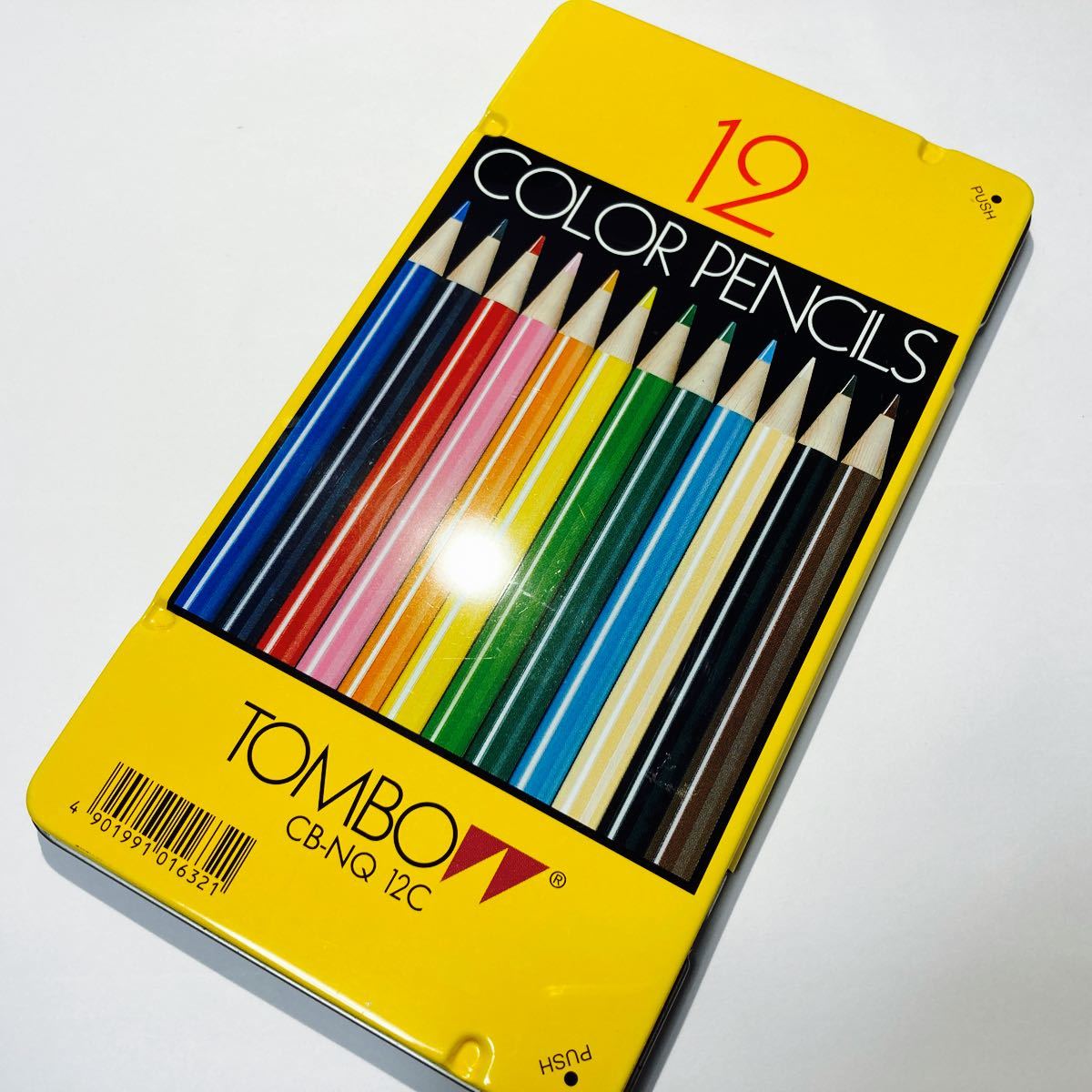 注目 トンボ 缶入色鉛筆12色NQ CB-NQ12C トンボ鉛筆 4901991016321 20セット fucoa.cl 注目 トンボ 缶入色鉛筆12色NQ CB-NQ12C トンボ鉛筆 4901991016321 20セット fucoa.cl