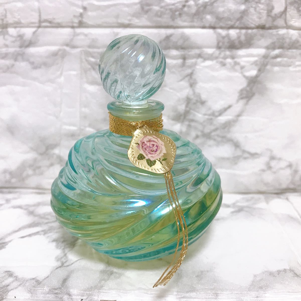 資生堂 ローズロワイヤル 32ml パルファム 香水