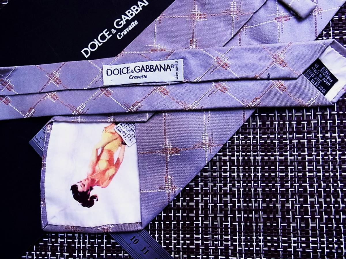 * condition average N*4745* Dolce & Gabbana. necktie ( Dolce&Gabbana D&G)