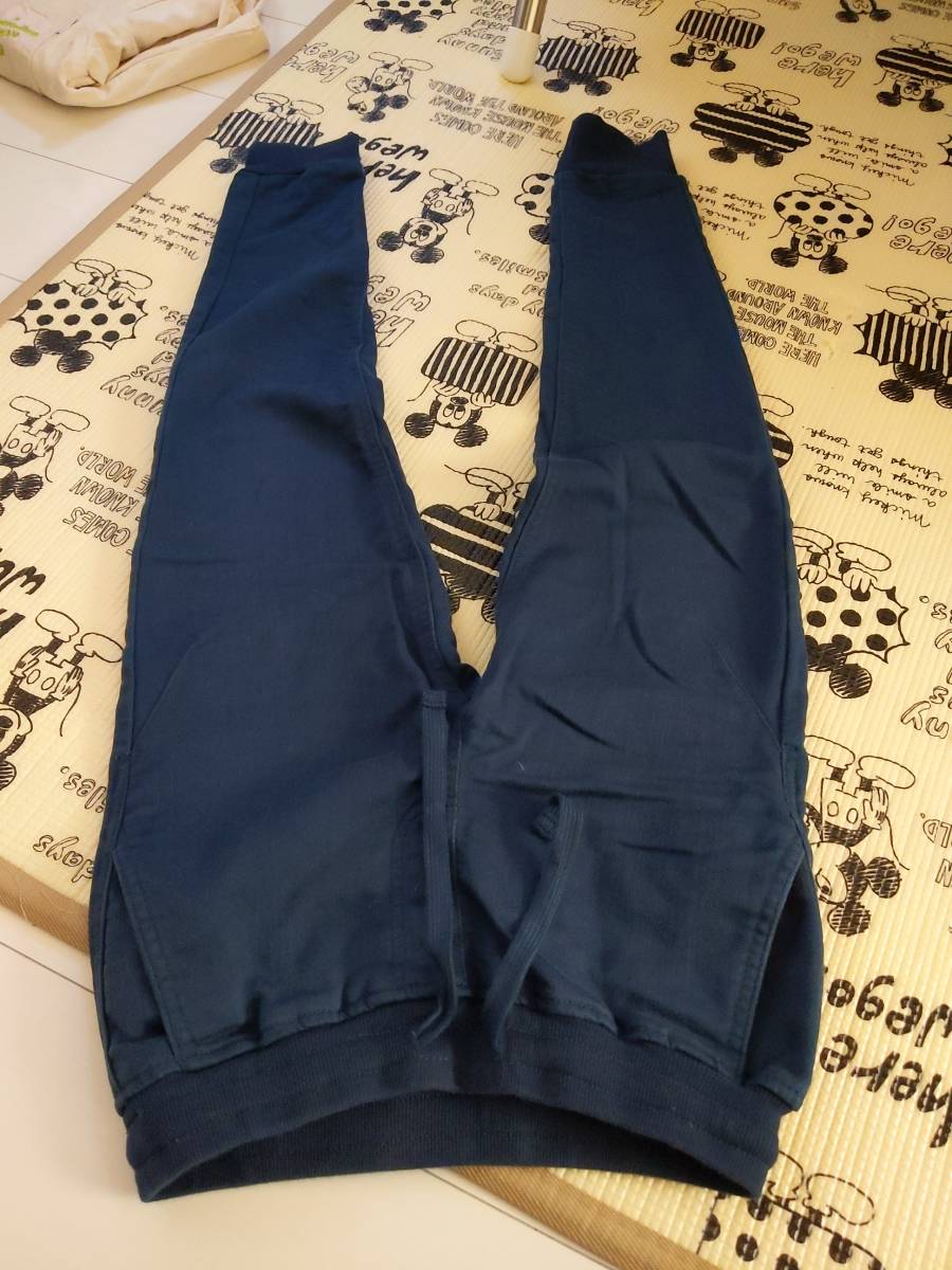 アズール パンツの値段と価格推移は 924件の売買情報を集計したアズール パンツの価格や価値の推移データを公開 アズール パンツの値段と価格推移は 924件の売買情報を集計したアズール パンツの価格や価値の推移データを公開
