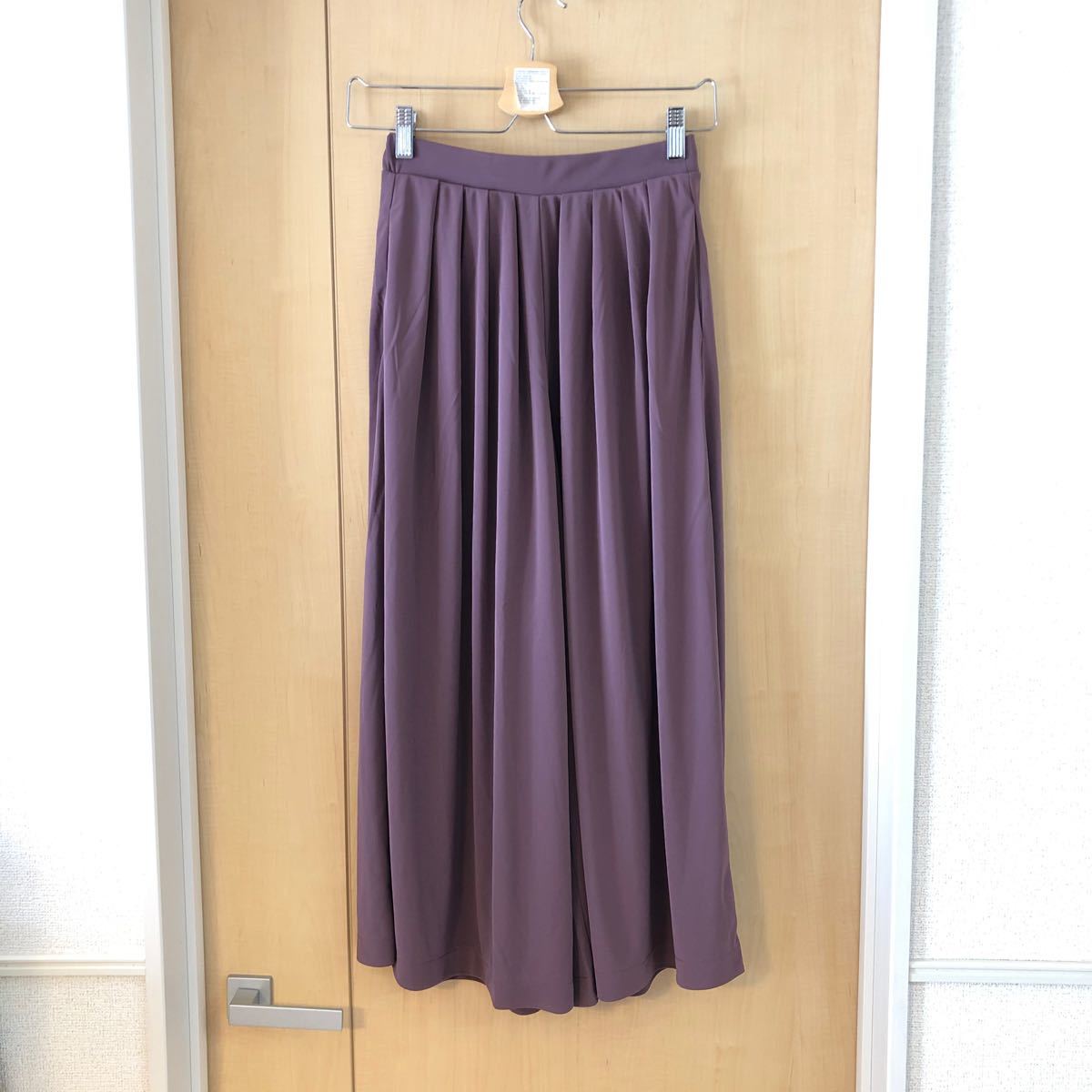 ユニクロ UNIQLO ガウチョパンツ ジャージー ワイド|PayPayフリマ パープル 紫 ガウチョパンツ UNIQLO ユニクロ