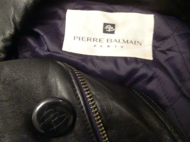 送料無料 80's VINTAGE ピエールバルマン PIERRE BALMAIN レザーコート