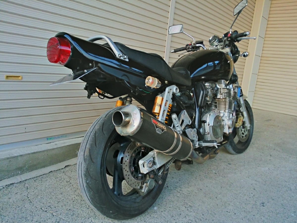 182　XJR1300用　ZIIタイプタンクカバー_画像4