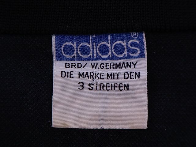 デサント製 Adidas トラックジャケット Size S 色 黒 赤 アディダス ジャージ 西ドイツタグ トレフォイル Product Details Yahoo Auctions Japan Proxy Bidding And Shopping Service From Japan デサント製 Adidas トラックジャケット Size S 色 黒 赤 アディダス ジャージ 西ドイツタグ トレフォイル Product Details Yahoo Auctions Japan Proxy Bidding And Shopping Service From Japan