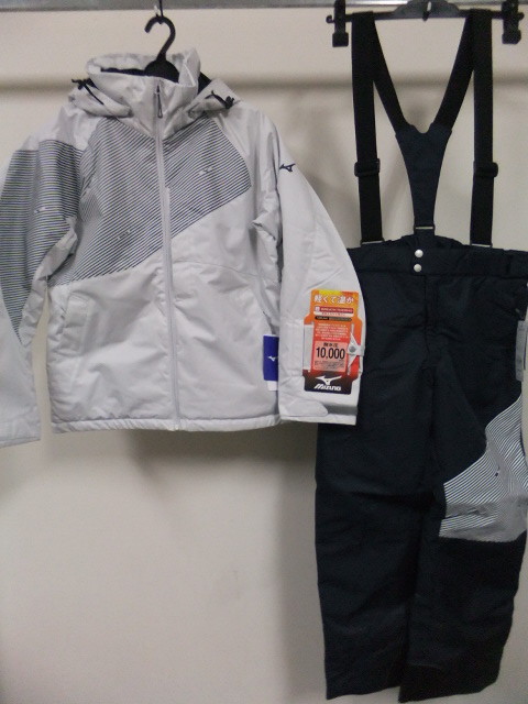 新発売の ミズノ2021★N-XT スキースーツ/Z2MG0355 02ウェパーグレー Size:M★\37400→特価 上下セット 新発売の ミズノ2021★N-XT スキースーツ/Z2MG0355 02ウェパーグレー Size:M★\37400→特価 上下セット