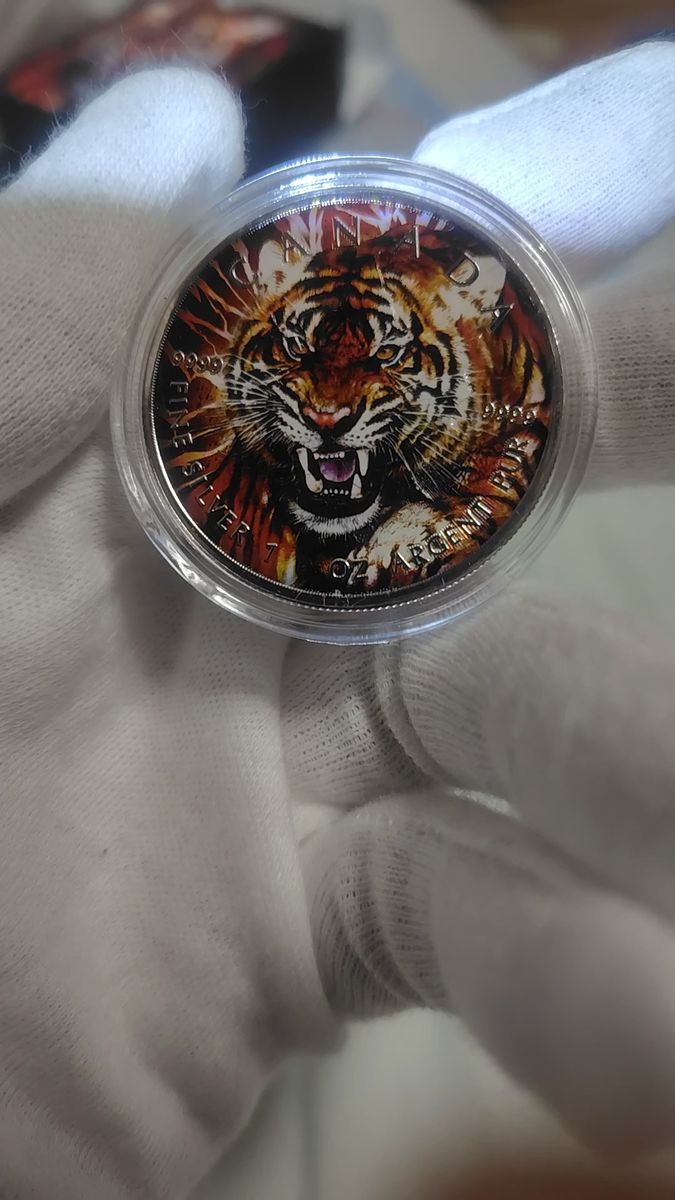 2022年 カナダ ファーブムンツェ 虎 銀貨 1オンス カラーエディション