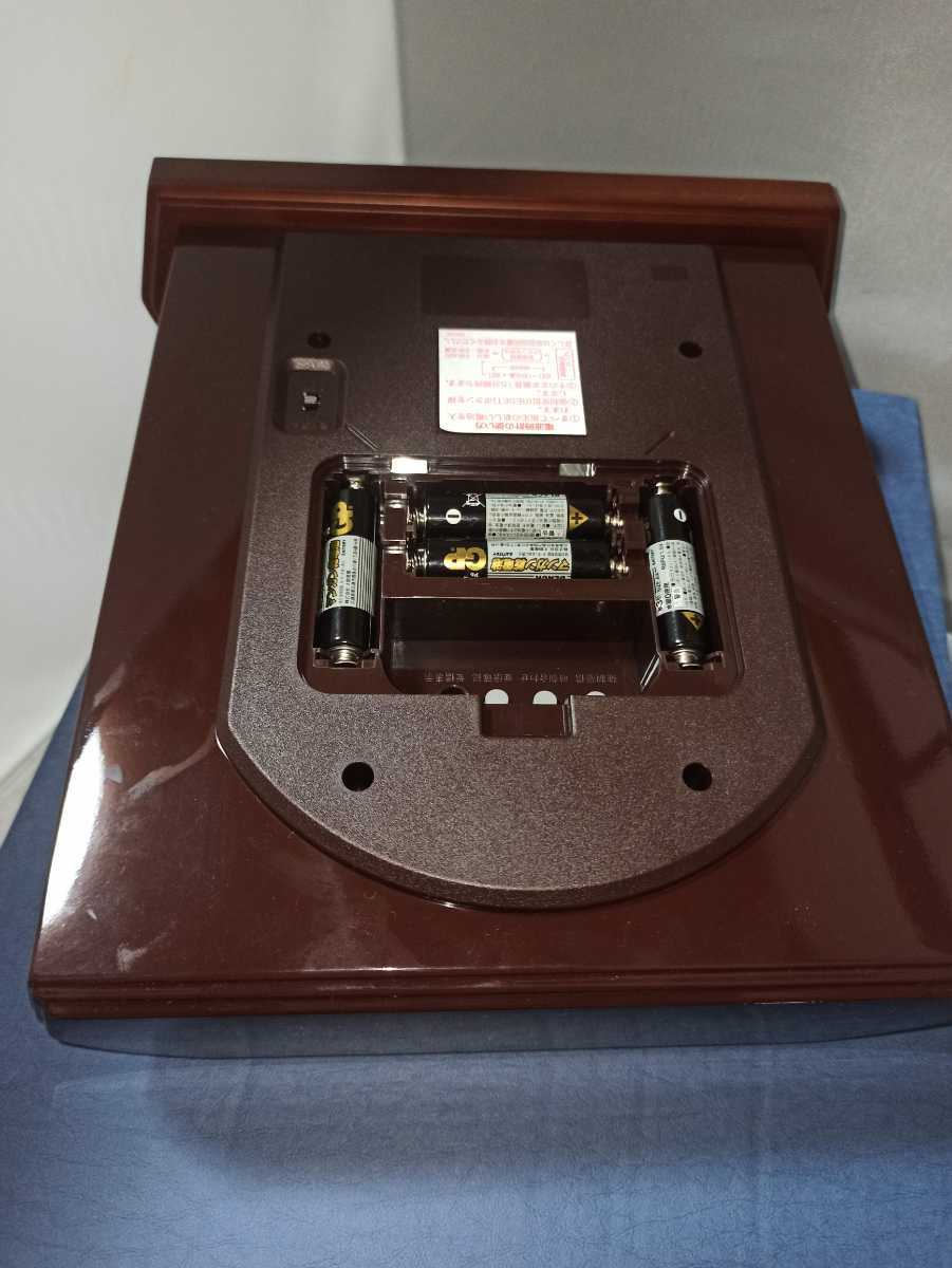 美品 シチズン 4RY701QE06 クイーン エリザベス 2 リズム時計 美品 シチズン 4RY701QE06 クイーン エリザベス 2 リズム時計