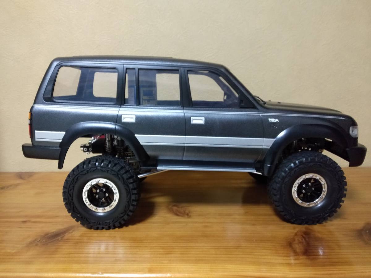 新品クローラーボディ　1/10ランドクルーザー LC80ハード 313㎜　組立・塗装済み未走行　検AXIAL Gmade RC4WD CC・CR01 SCX MST CMX_110㎜タイヤハウス内に収まります