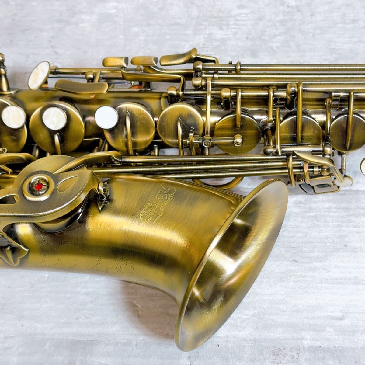 ほぼ未使用 ケルントナー ブロンズ アルトサックス ハードケース