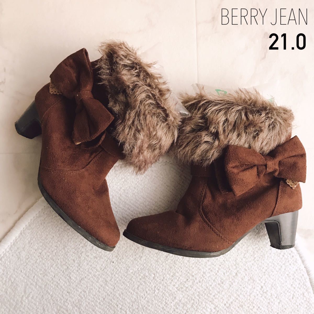 □送料込み□即決□美品 21.0 BERRY JEAN ベリージーン 2WAY フェイク