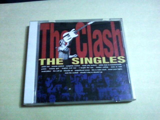 送料込 The Clash ‐ The Singles_画像1