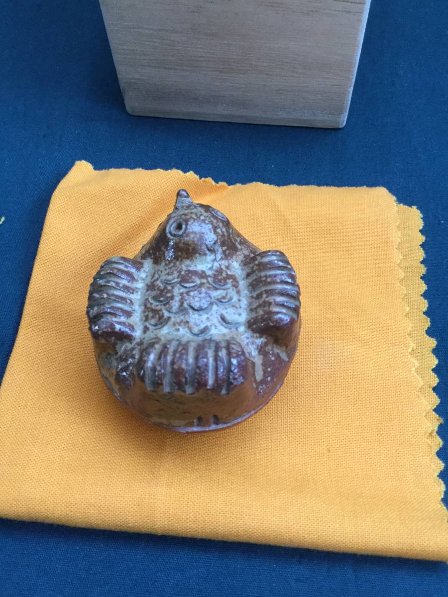 茶道具香合 楽山焼 出雲焼十一代長岡空権 (長岡住右衛門)作 雀香合