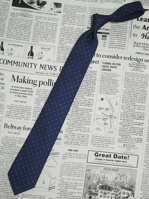  Calvin Klein Calvin Klein CK beautiful goods unused goods the smallest lustre necktie silk 100% dot pattern dark blue series navy series S-005825.. packet 